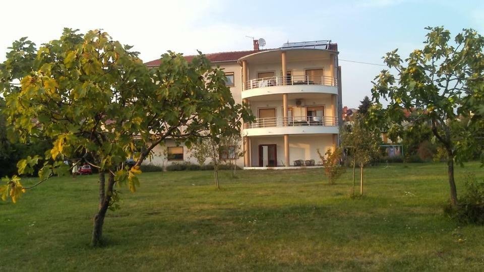 Apartmani Subasic Rubesi Zewnętrze zdjęcie